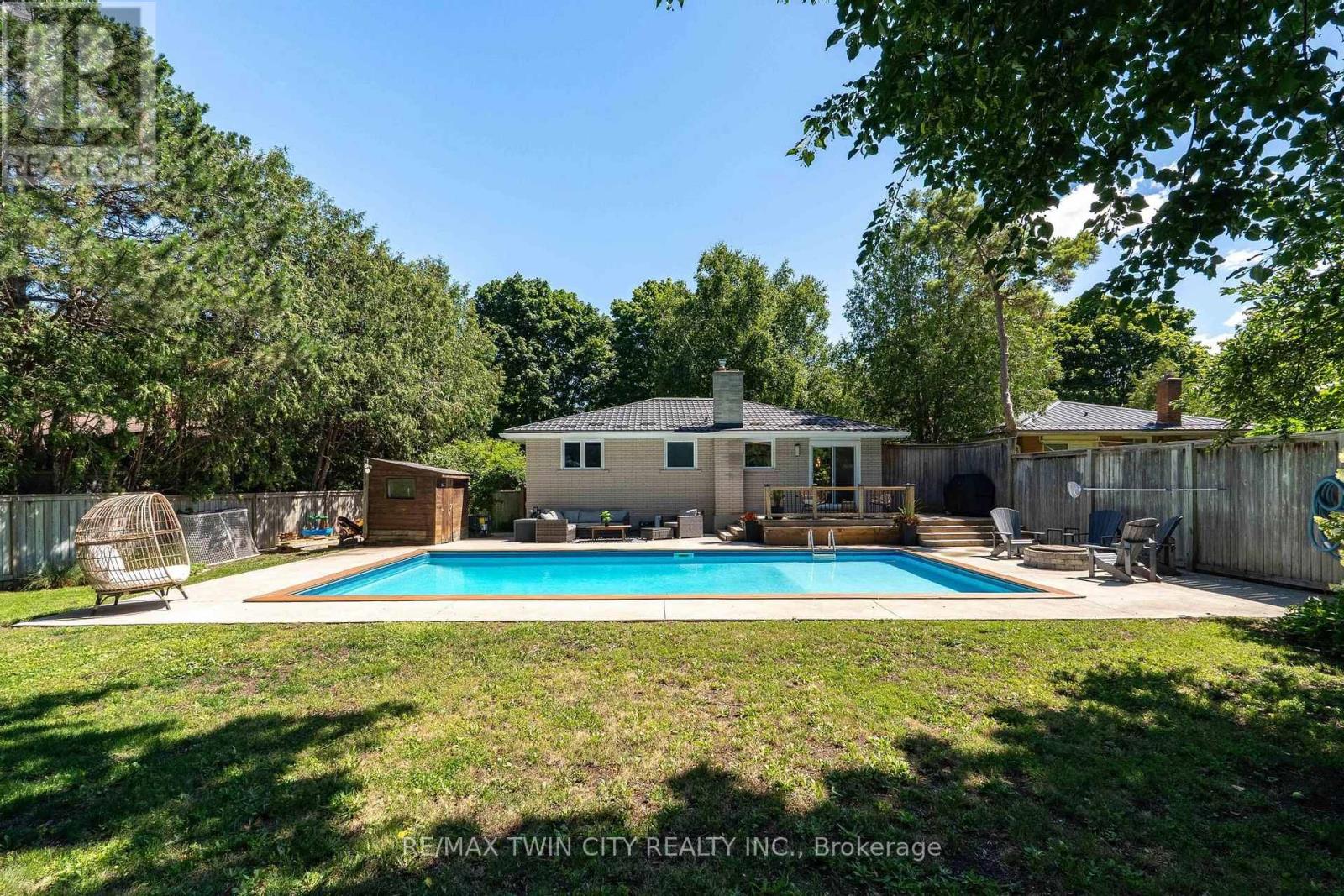 581 Glendene Crescent, Waterloo, Ontario  N2L 4P3 - Photo 29 - X13637714