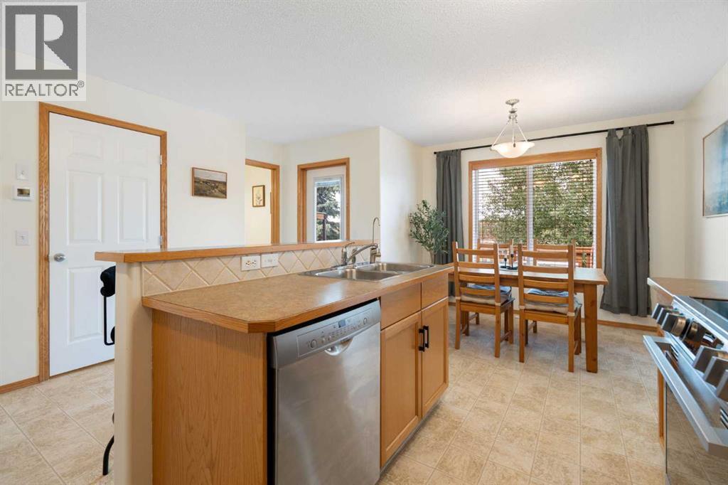 18 Moe Avenue NW, Langdon, Alberta  T0J 1X2 - Photo 14 - A2330537