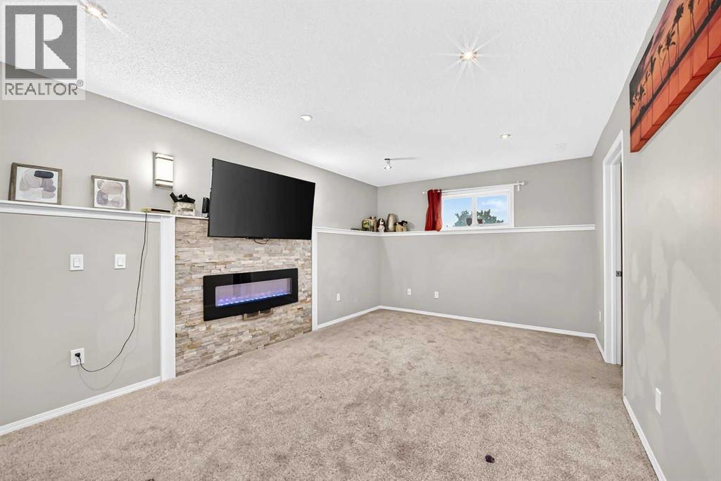 125 Appleburn Close SE, Calgary, Alberta  T2A 7T6 - Photo 9 - A2331993