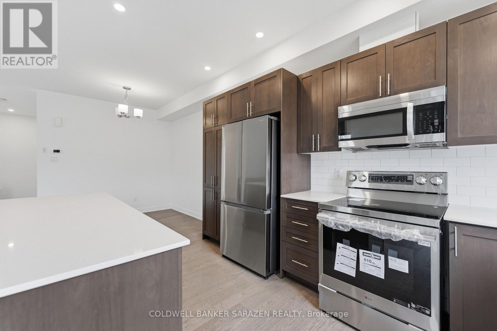 300 Ibanez Walk, Ottawa, Ontario  K1T 0V7 - Photo 16 - X13637724