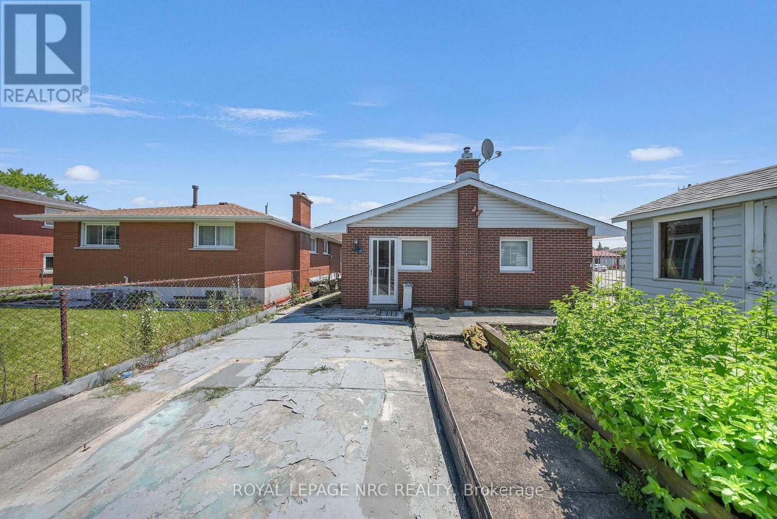 35 Eugene Street, Hamilton, Ontario  L8H 2R1 - Photo 42 - X13637716