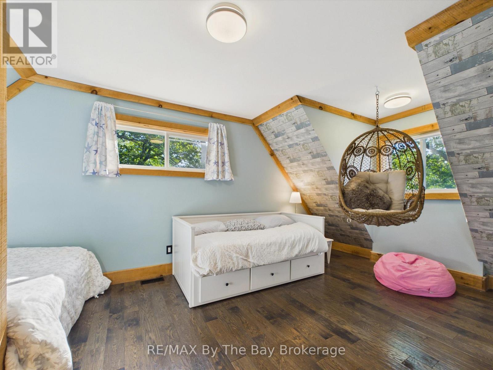 2056 River Road W, Wasaga Beach, Ontario  L9Z 2W1 - Photo 30 - S13637718
