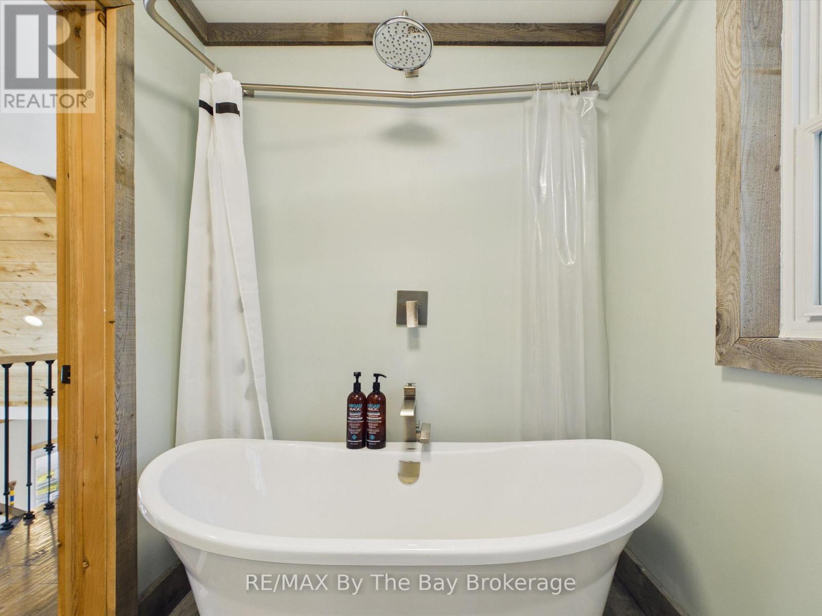 2056 River Road W, Wasaga Beach, Ontario  L9Z 2W1 - Photo 32 - S13637718