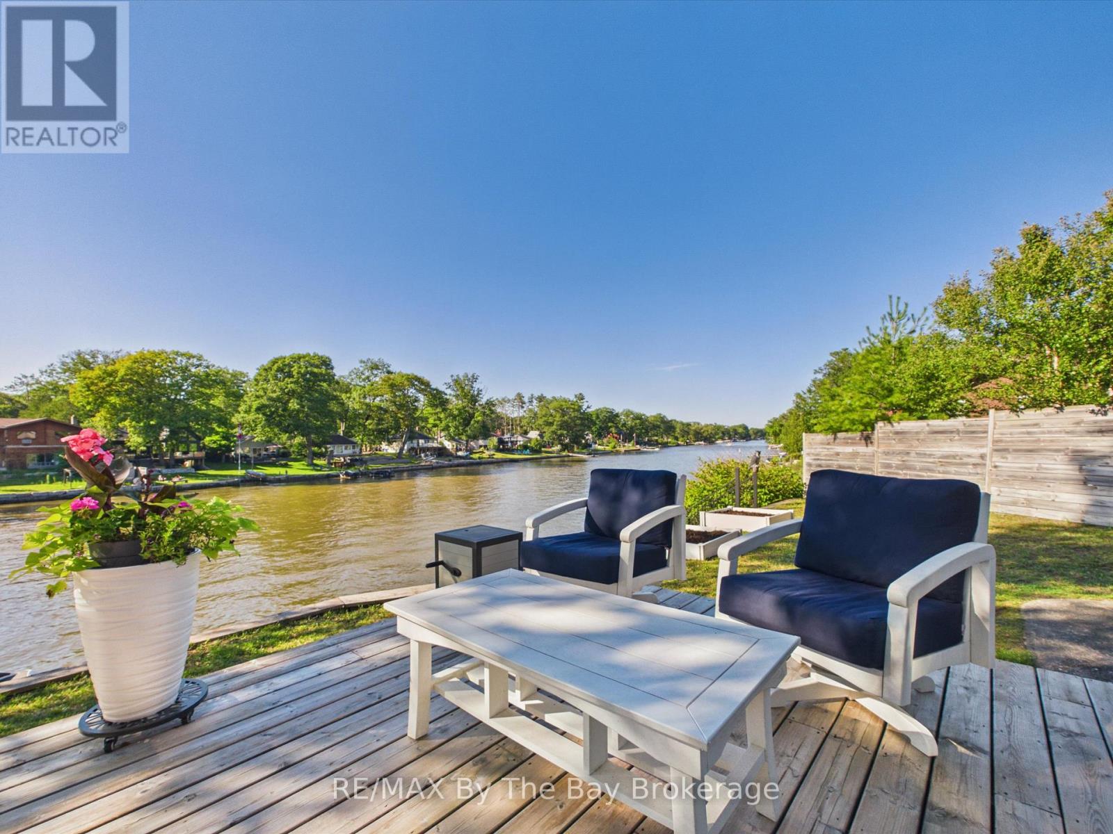 2056 River Road W, Wasaga Beach, Ontario  L9Z 2W1 - Photo 40 - S13637718