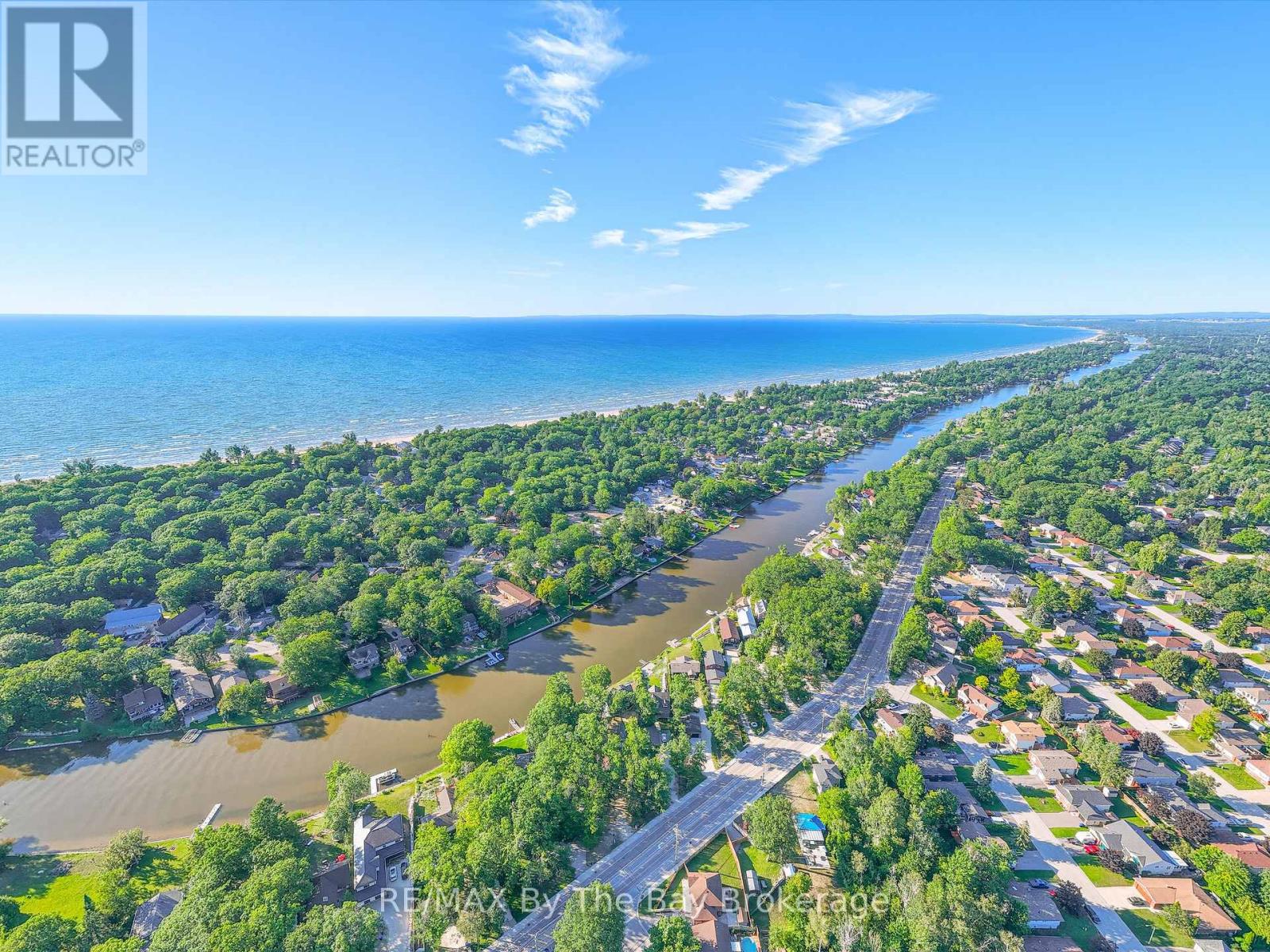 2056 River Road W, Wasaga Beach, Ontario  L9Z 2W1 - Photo 45 - S13637718