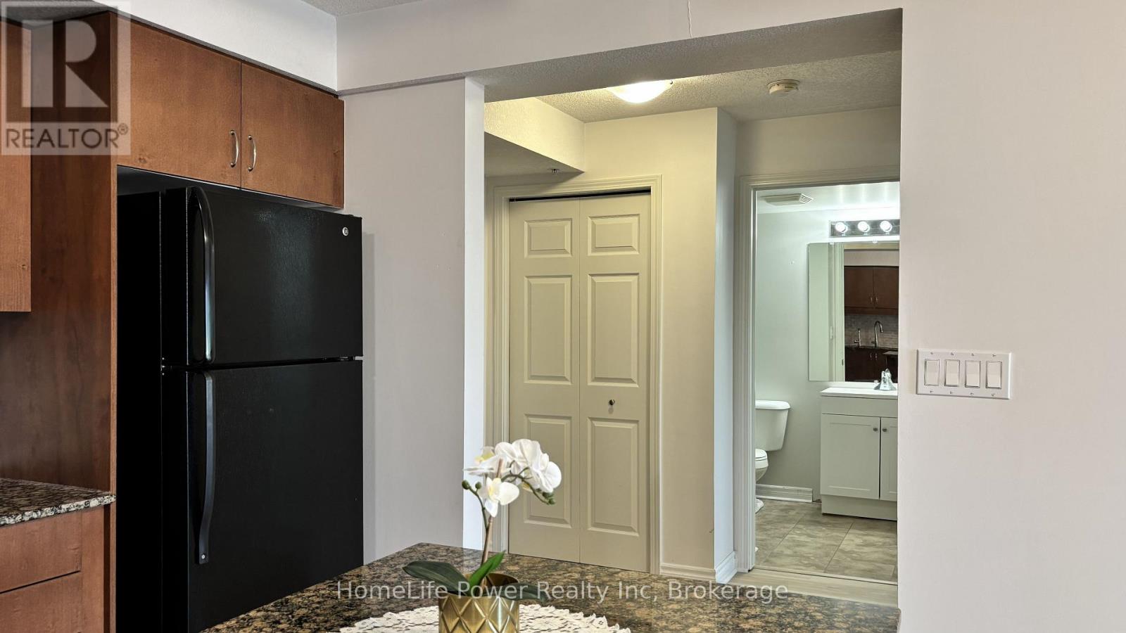 705 - 776 Laurelwood Drive, Waterloo, Ontario  N2V 0A8 - Photo 11 - X13637726