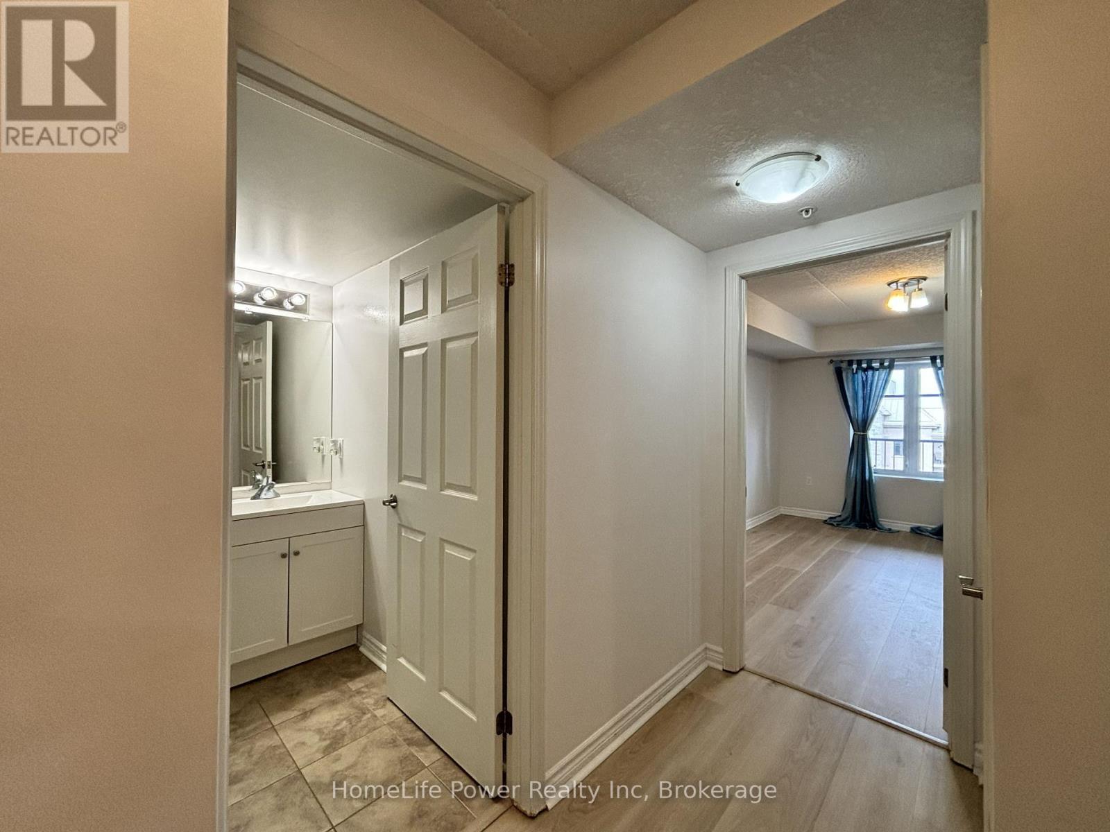 705 - 776 Laurelwood Drive, Waterloo, Ontario  N2V 0A8 - Photo 15 - X13637726