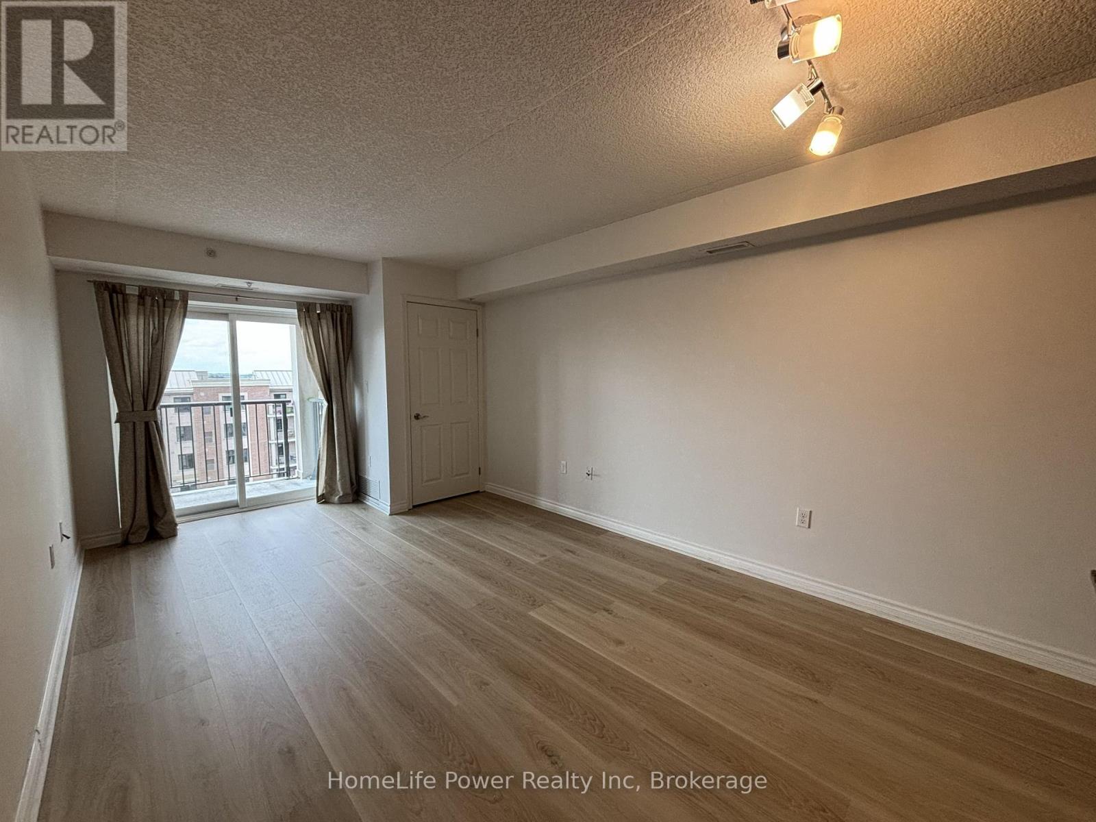 705 - 776 Laurelwood Drive, Waterloo, Ontario  N2V 0A8 - Photo 8 - X13637726