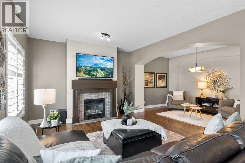 809 Canoe Green SW, Airdrie, Alberta  T4B 3K6 - Photo 10 - A2329146