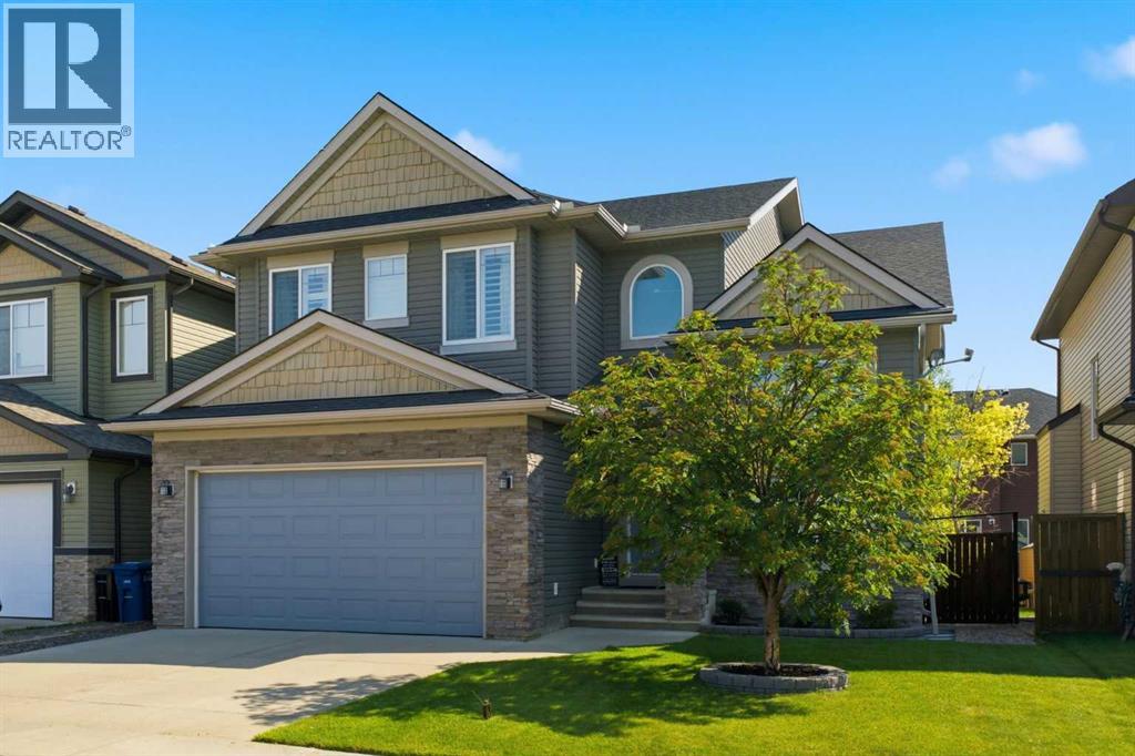 809 Canoe Green SW, Airdrie, Alberta  T4B 3K6 - Photo 3 - A2329146