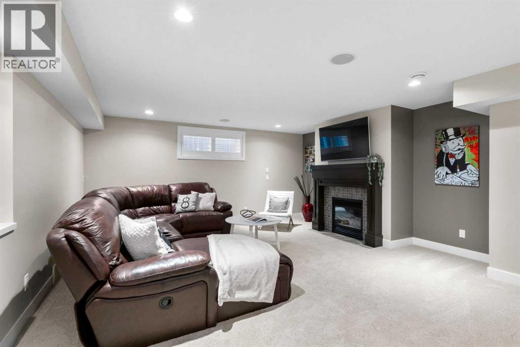 809 Canoe Green SW, Airdrie, Alberta  T4B 3K6 - Photo 35 - A2329146