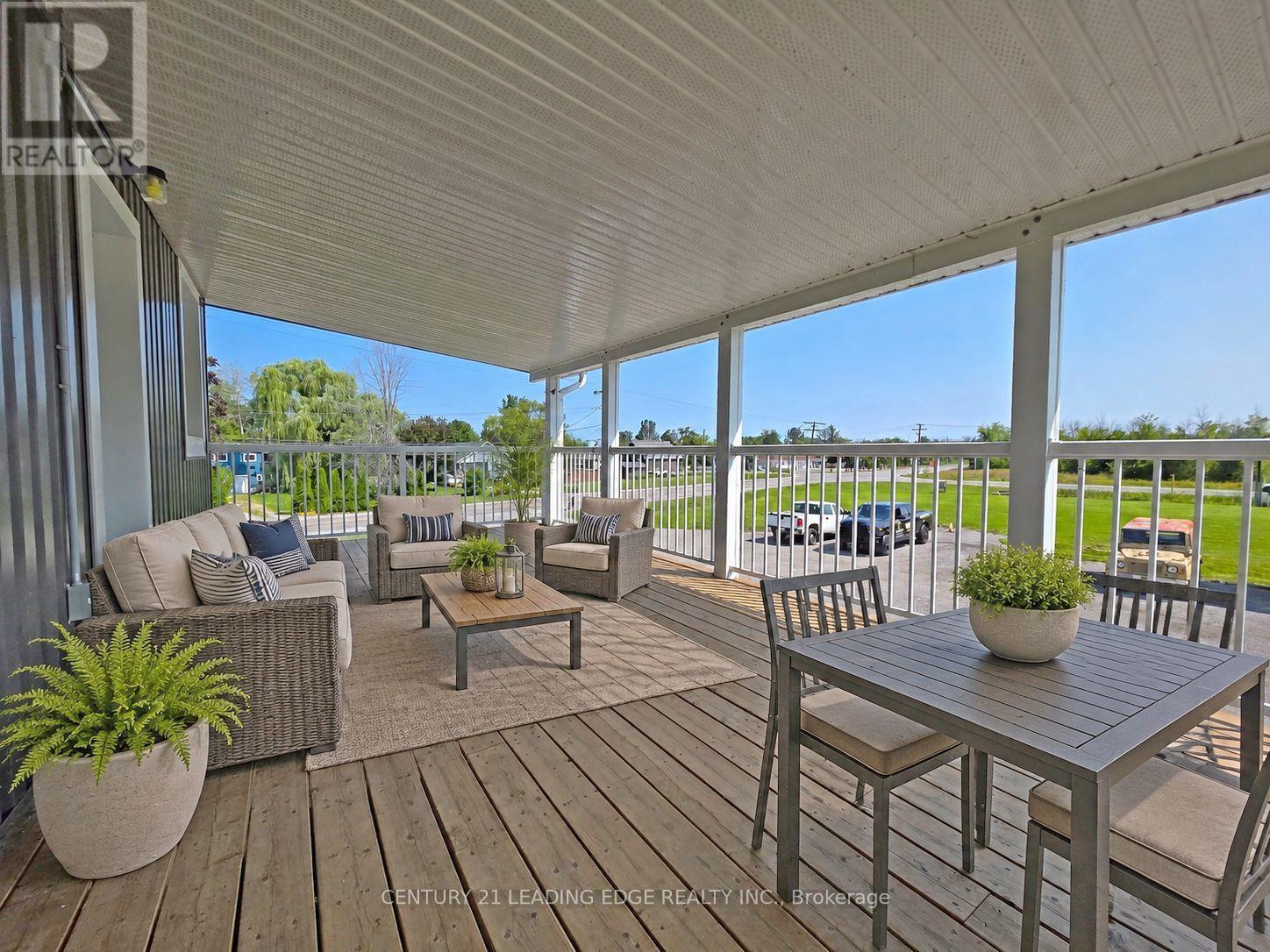 1035 Metro Road N, Georgina, Ontario  L4P 3E9 - Photo 23 - N12844274