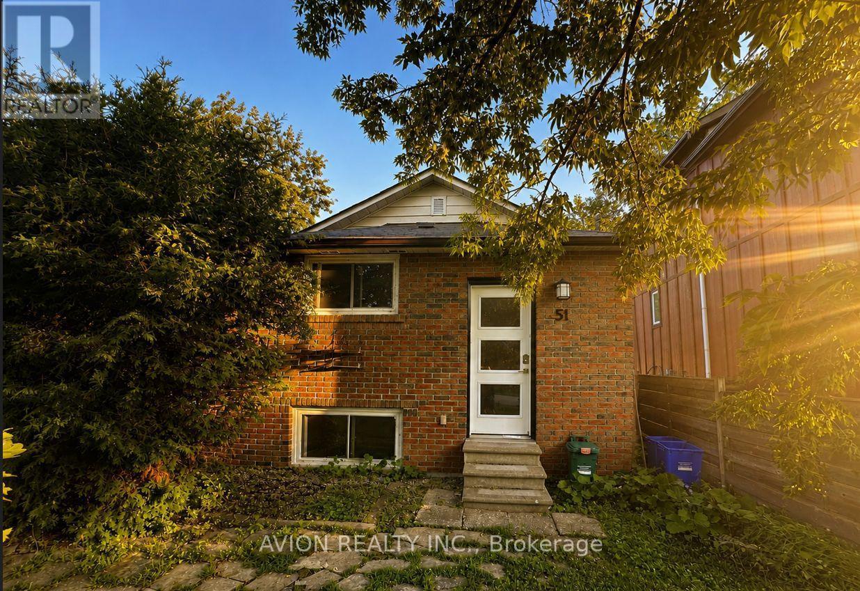 51 WINDSOR DRIVE, Whitchurch-Stouffville, Ontario