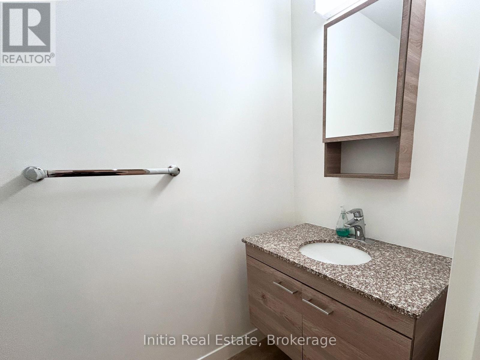 B303 - 62 Balsam Street, Waterloo, Ontario  N2L 3H2 - Photo 14 - X13637722