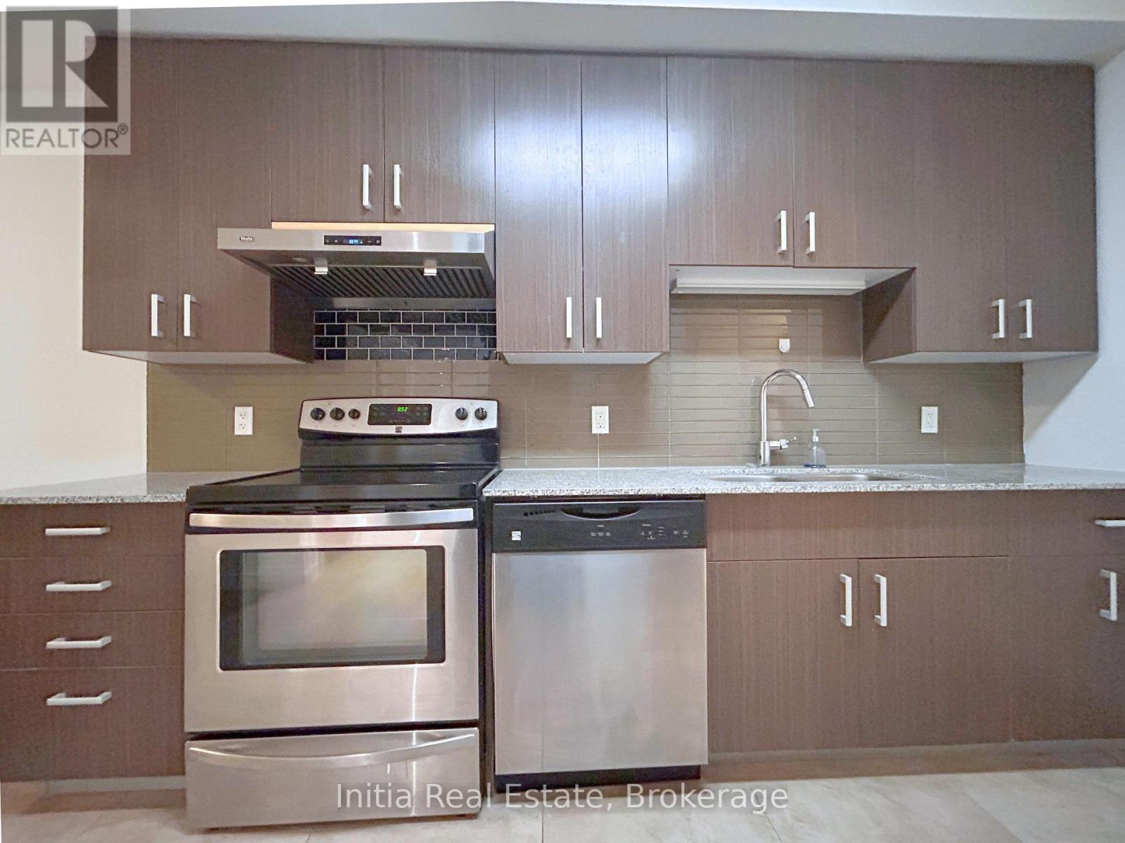 B303 - 62 Balsam Street, Waterloo, Ontario  N2L 3H2 - Photo 16 - X13637722