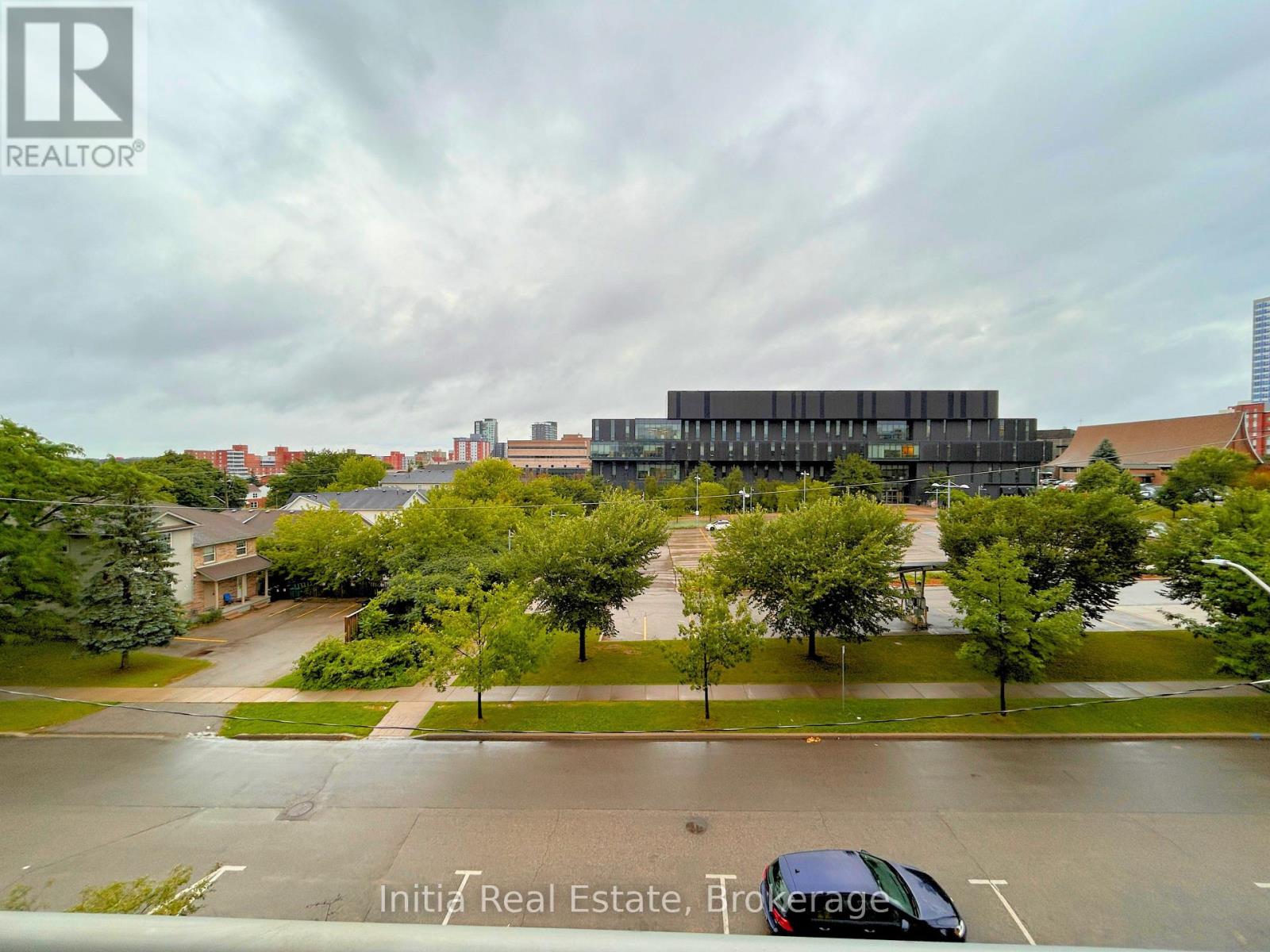 B303 - 62 Balsam Street, Waterloo, Ontario  N2L 3H2 - Photo 4 - X13637722