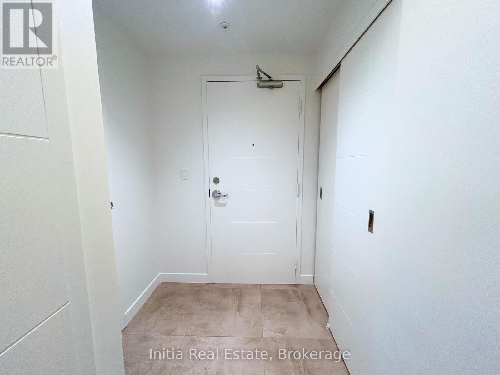 B303 - 62 Balsam Street, Waterloo, Ontario  N2L 3H2 - Photo 6 - X13637722