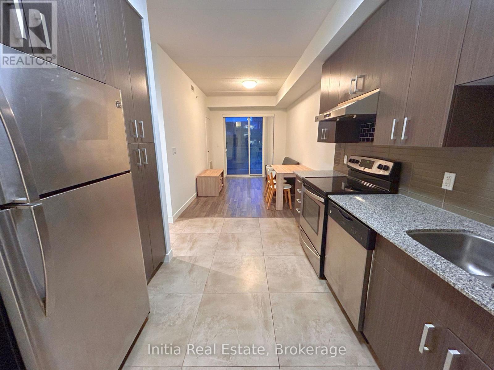B303 - 62 Balsam Street, Waterloo, Ontario  N2L 3H2 - Photo 9 - X13637722