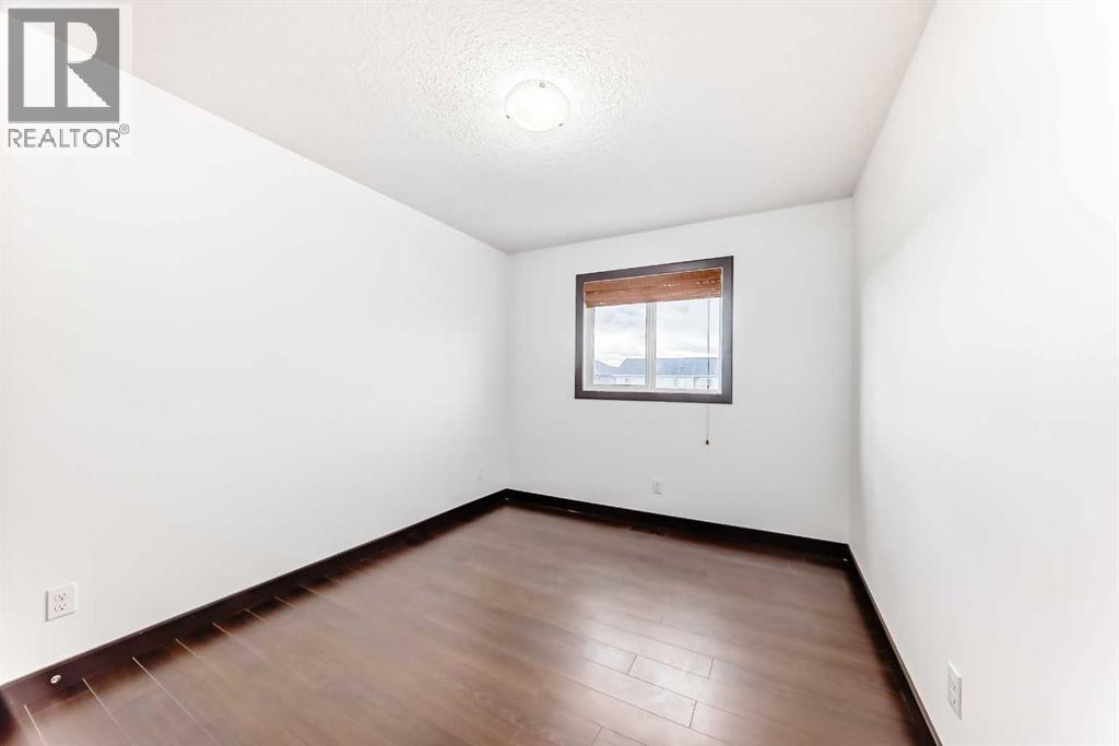 17 Redstone Common NE, Calgary, Alberta  T3N 0K3 - Photo 37 - A2326613
