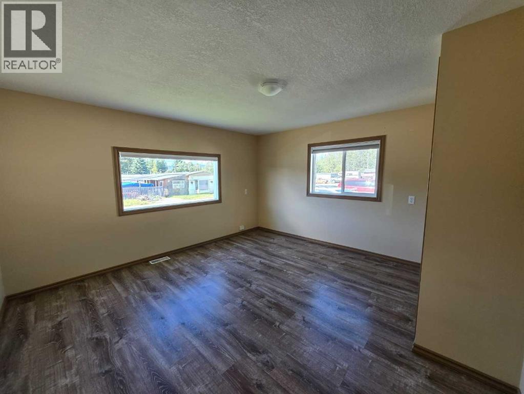 239, 133 Jarvis Street, Hinton, Alberta  T7V 1R6 - Photo 9 - A2328007