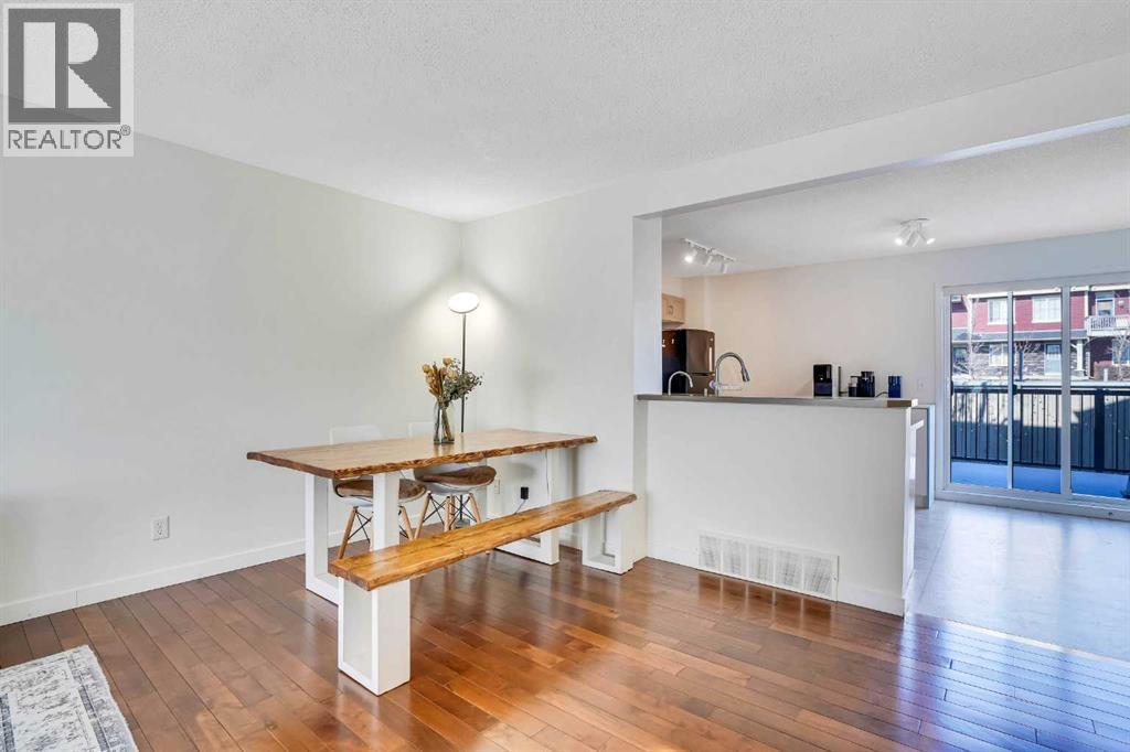142 Panatella Park NW, Calgary, Alberta  T3K 6K4 - Photo 9 - A2325398