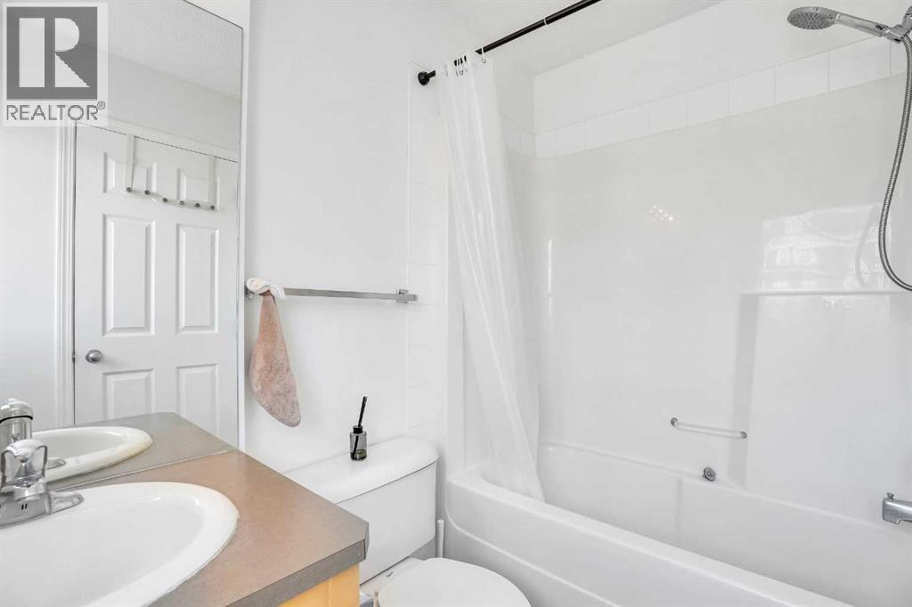 142 Panatella Park NW, Calgary, Alberta  T3K 6K4 - Photo 20 - A2325398