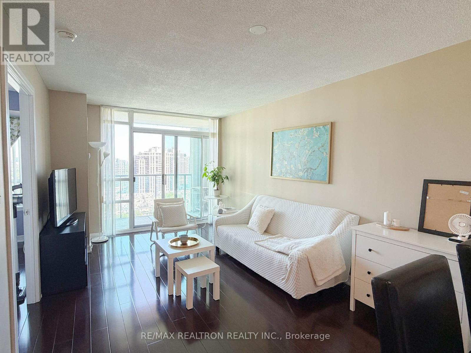 1805 - 18 Harrison Garden Boulevard, Toronto, Ontario  M2N 7J7 - Photo 2 - C13637734
