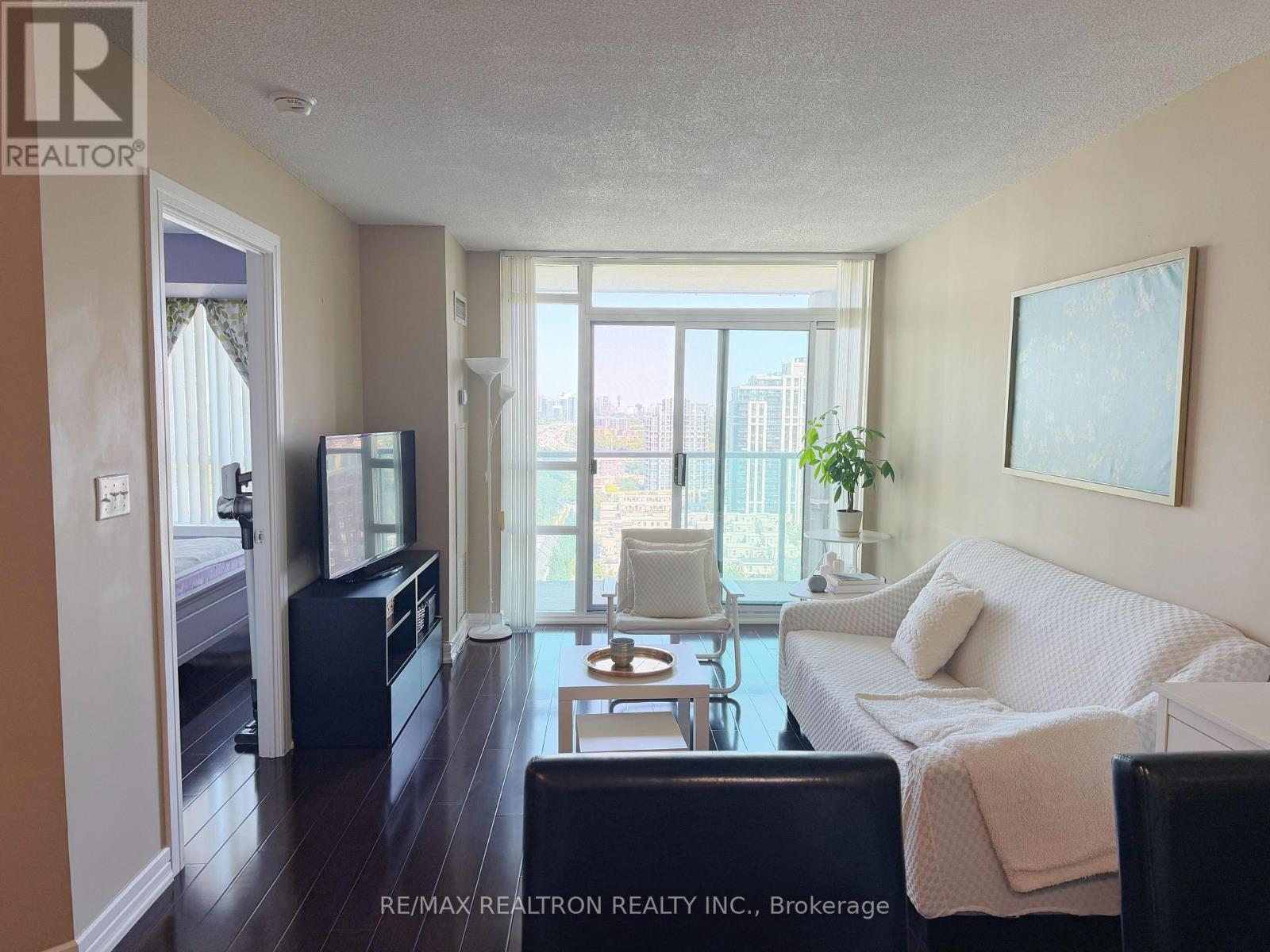 1805 - 18 Harrison Garden Boulevard, Toronto, Ontario  M2N 7J7 - Photo 3 - C13637734