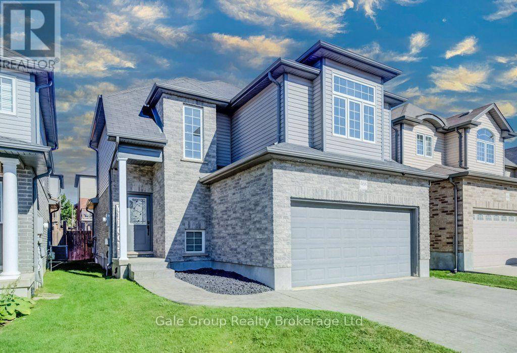 468 CHAMPLAIN AVENUE, Woodstock, Ontario