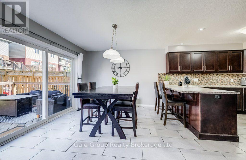468 Champlain Avenue, Woodstock, Ontario  N4V 0A7 - Photo 12 - X13637754