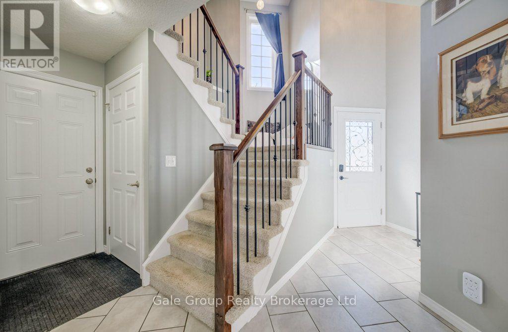 468 Champlain Avenue, Woodstock, Ontario  N4V 0A7 - Photo 4 - X13637754