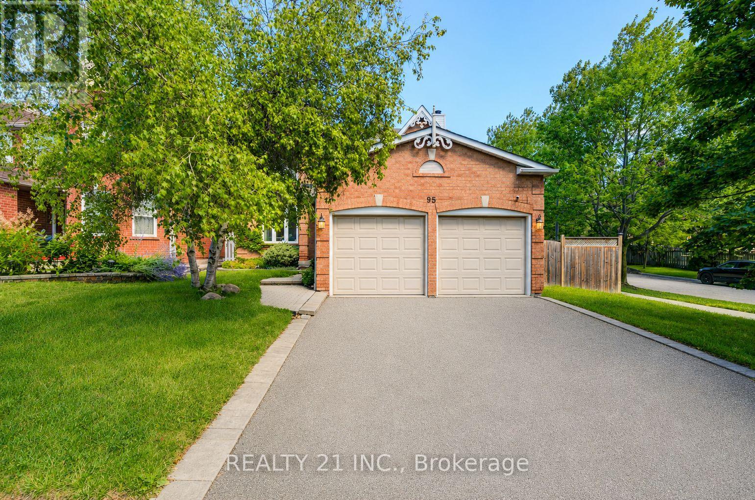 95 HEARNE CRESCENT, Ajax, Ontario