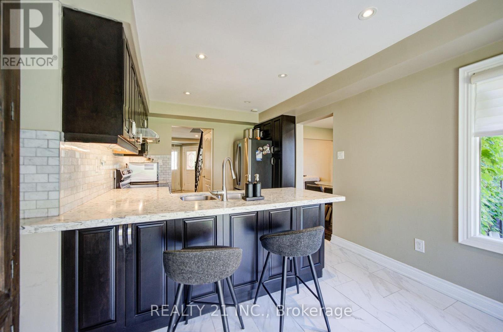 95 Hearne Crescent, Ajax, Ontario  L1T 3P6 - Photo 19 - E13637796