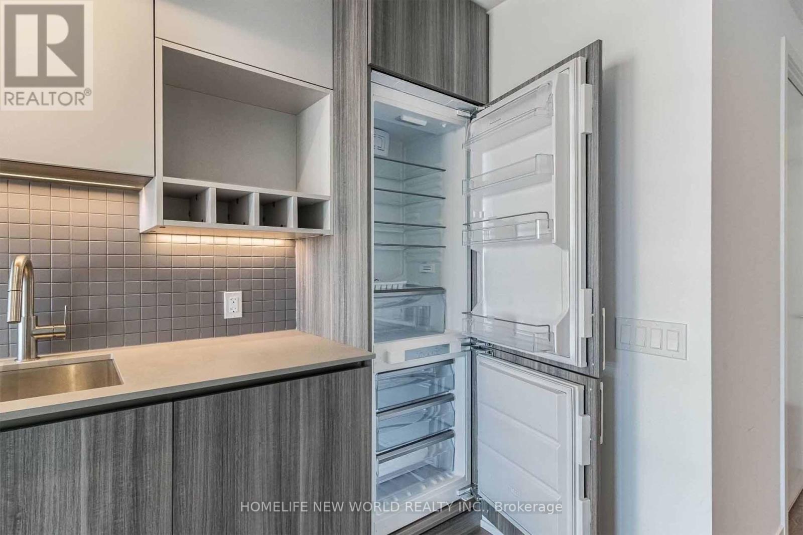 5301 - 5 Buttermill Avenue, Vaughan, Ontario  L4K 0J5 - Photo 12 - N13637764
