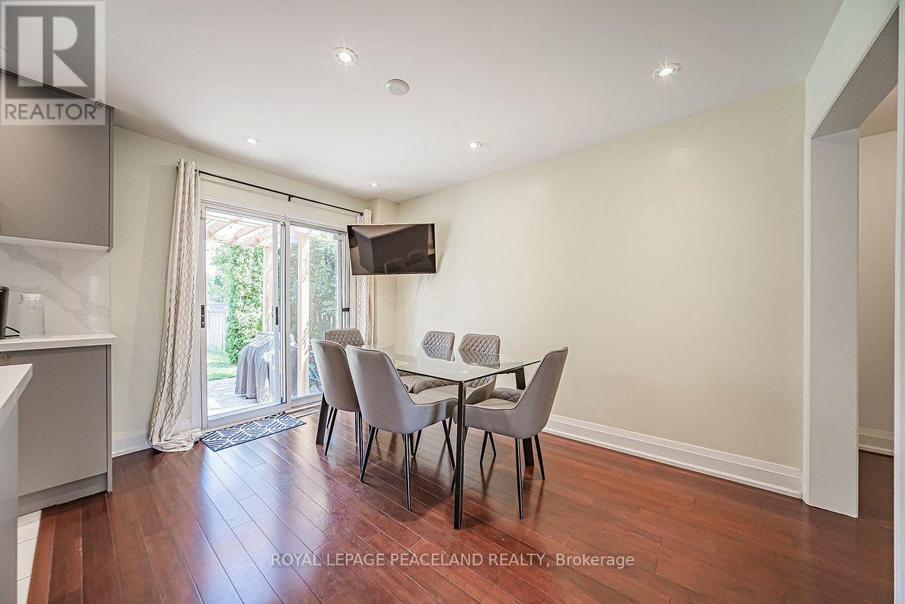 110 Foxfield Crescent, Vaughan, Ontario  L4K 5E9 - Photo 15 - N13637766
