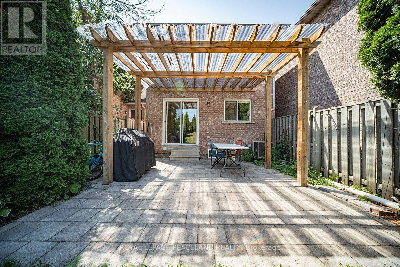 110 Foxfield Crescent, Vaughan, Ontario  L4K 5E9 - Photo 45 - N13637766