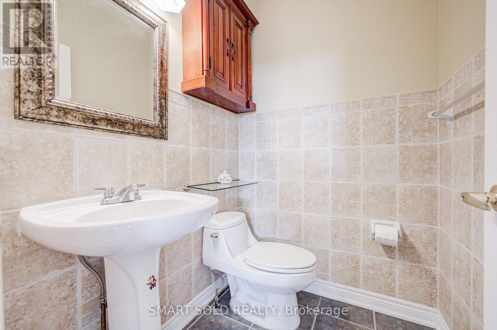 39 Victoria Wood Avenue, Markham, Ontario  L6E 1K2 - Photo 13 - N13637772