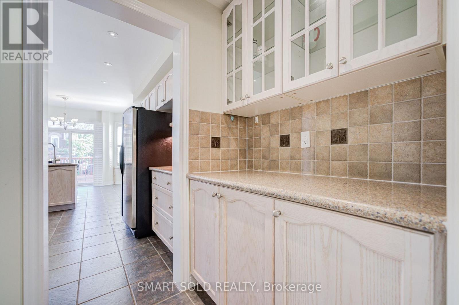 39 Victoria Wood Avenue, Markham, Ontario  L6E 1K2 - Photo 20 - N13637772