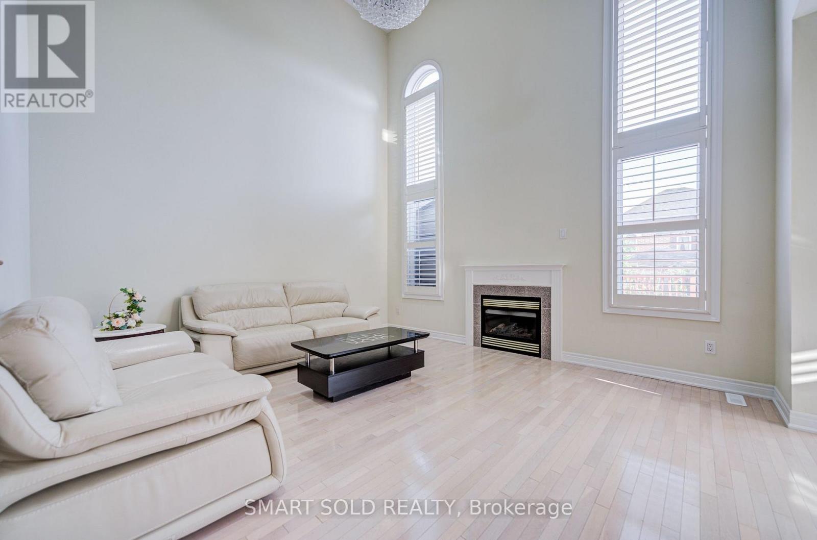 39 Victoria Wood Avenue, Markham, Ontario  L6E 1K2 - Photo 22 - N13637772