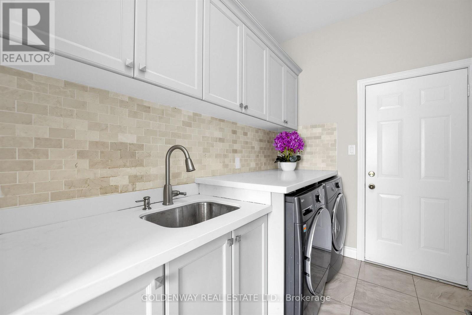 19 Markshire Road, Markham, Ontario  L6C 2Z6 - Photo 22 - N13637778
