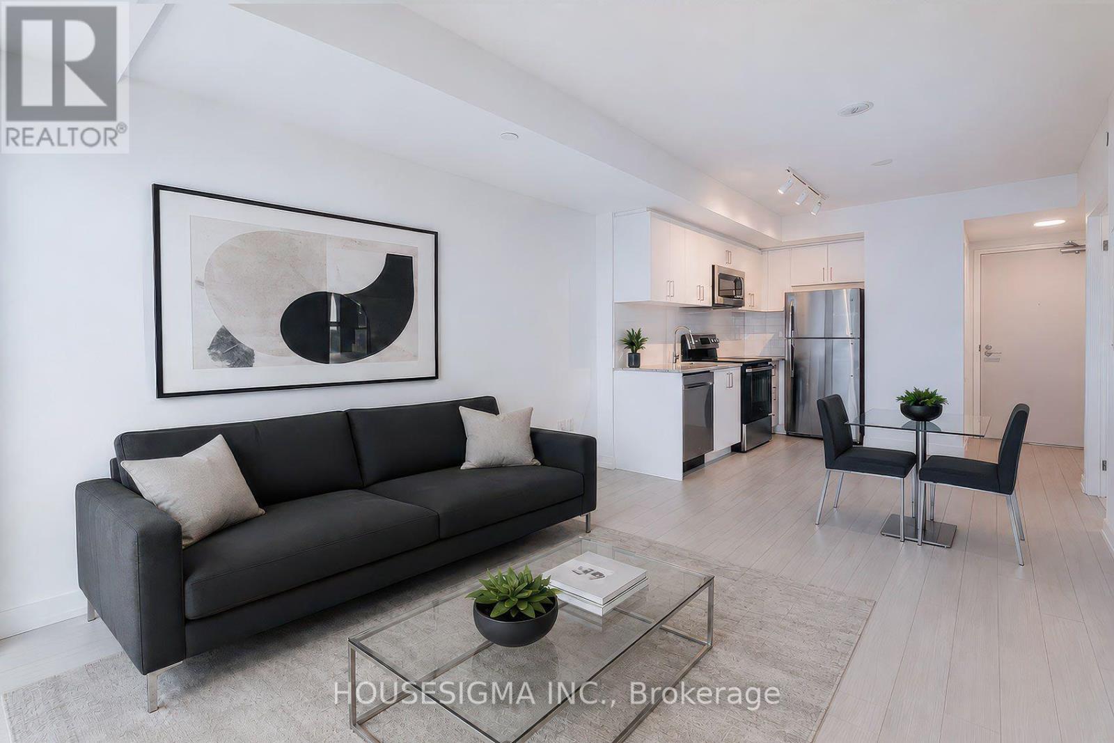 1105 - 4010 EGLINTON AVENUE W, Toronto, Ontario