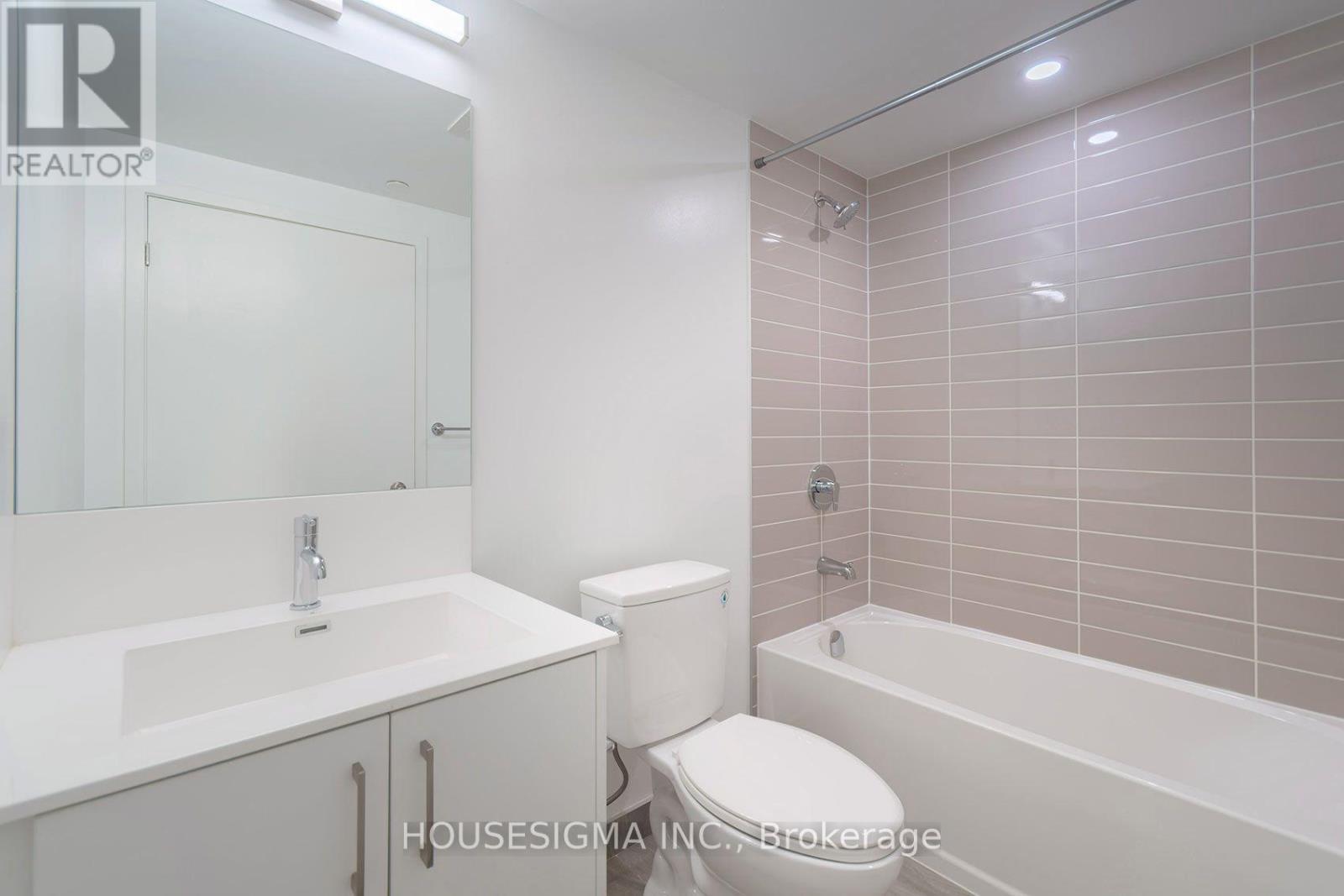 1105 - 4010 Eglinton Avenue W, Toronto, Ontario  M9A 0G5 - Photo 26 - W13637738