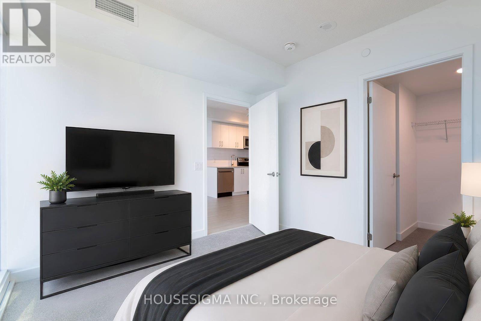 1105 - 4010 Eglinton Avenue W, Toronto, Ontario  M9A 0G5 - Photo 8 - W13637738
