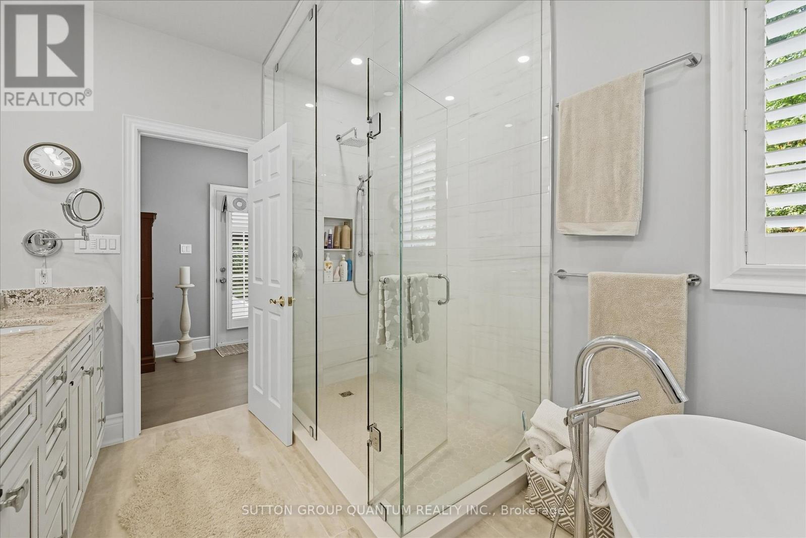 1109 Forestvale Drive, Burlington, Ontario  L7P 4W3 - Photo 10 - W13637740