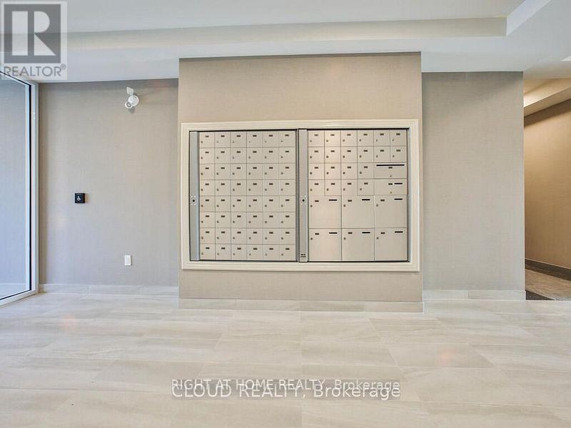 410 - 58 Sky Harbour Drive, Brampton, Ontario  L6Y 0C1 - Photo 8 - W13637752