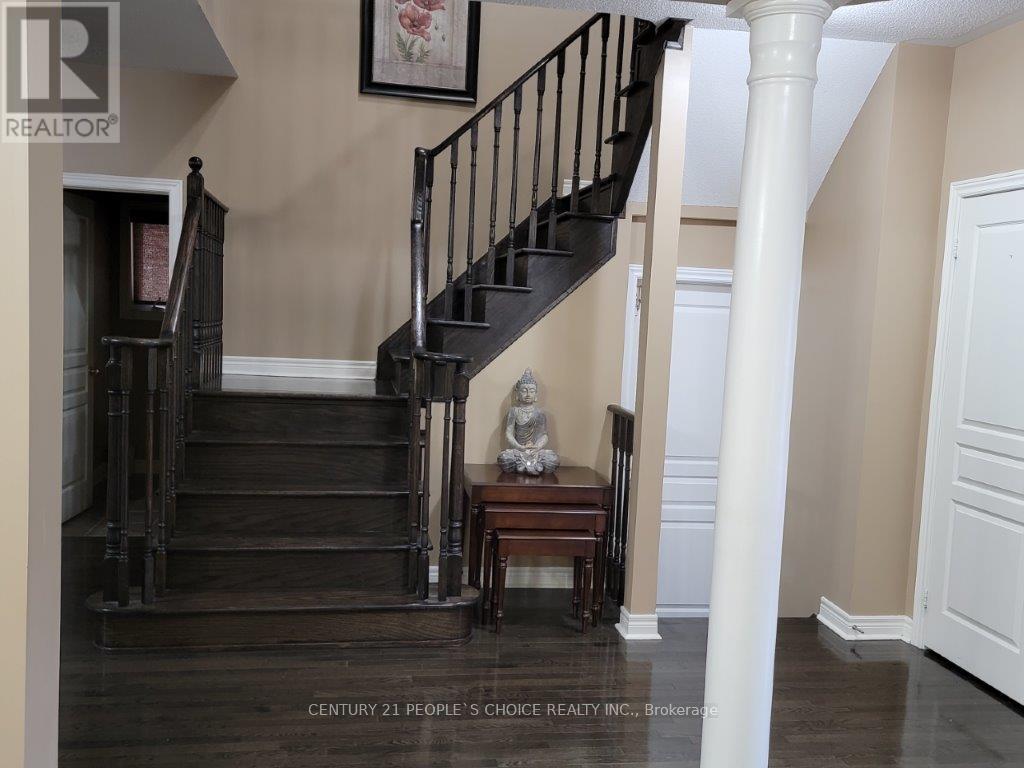 3240 Tacc Drive, Mississauga, Ontario  L5M 0H3 - Photo 5 - W13637756