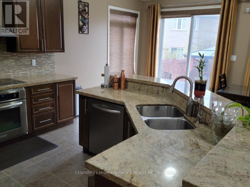 3240 Tacc Drive, Mississauga, Ontario  L5M 0H3 - Photo 7 - W13637756