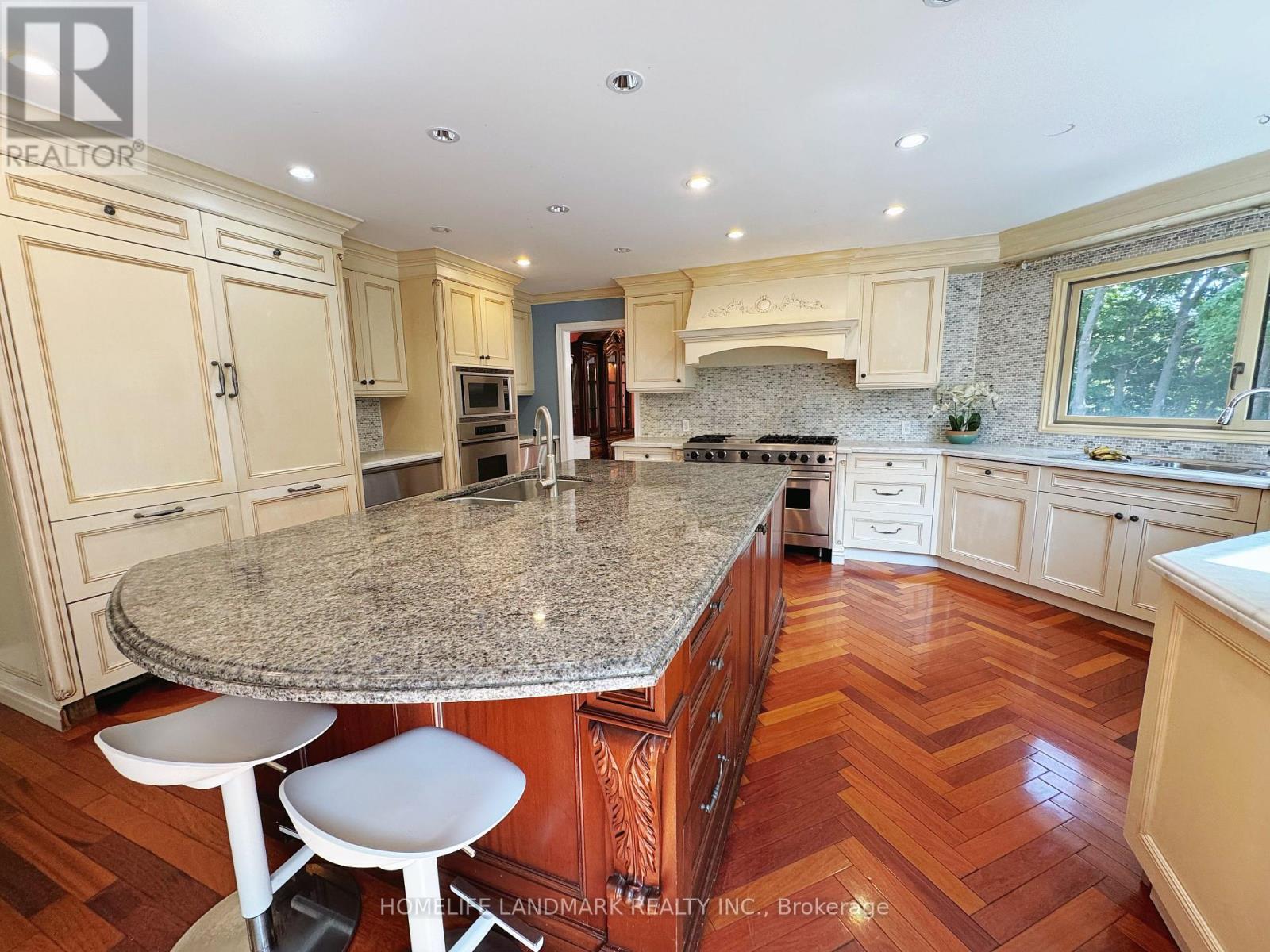 B4 - 2415 Jarvis Street, Mississauga, Ontario  L5C 2P7 - Photo 8 - W13637770