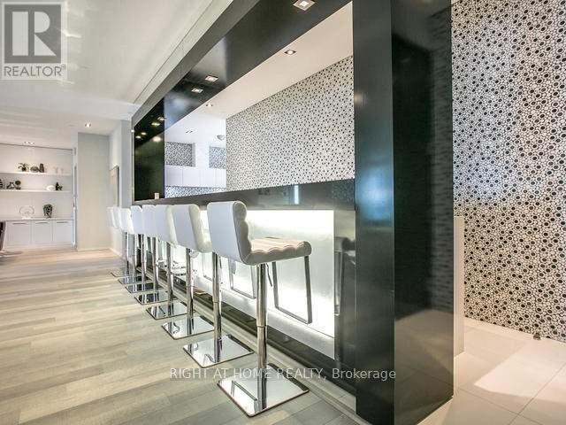 2402 - 56 Annie Craig Drive, Toronto, Ontario  M8V 0C5 - Photo 7 - W13637776