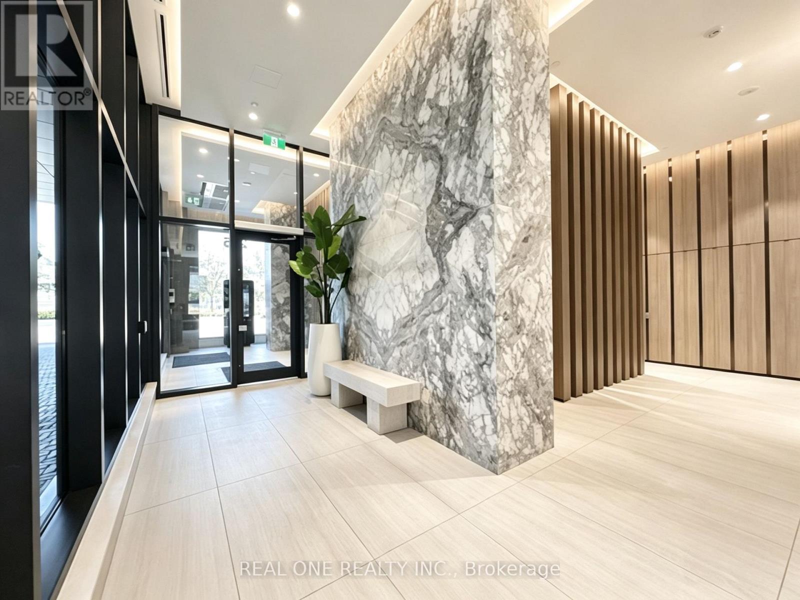 333 - 215 Lakeshore Road W, Mississauga, Ontario L5H 0A7 - Photo 19 - W13637790